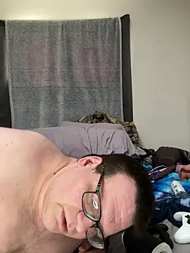 treatbobnicer online show from 02.15.26