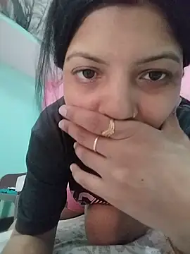 Hotty-Divya online show from 05.22.26