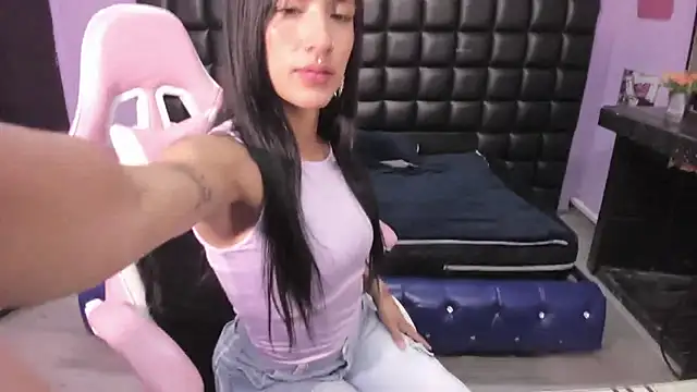 Avi Thomsonn online show from 11.06.25