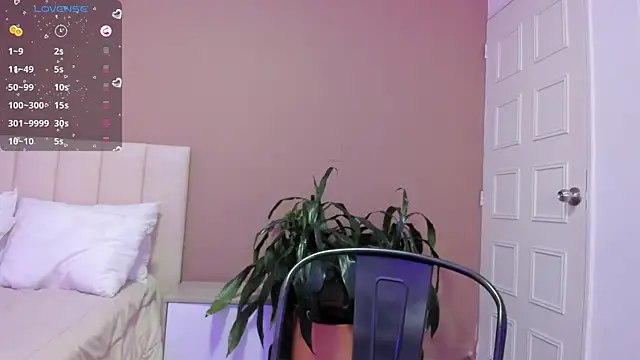 Alia Rodriguez  online show from 10.25.25