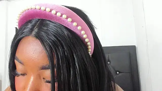 Snapshot of Natassha_brown1 chatting on 09.09.25 Natassha brown1 online show from 09.09.25