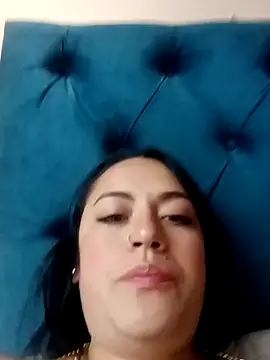 Lesly 10- online show from 12.04.24