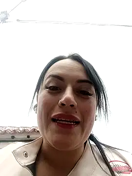 Lesly 10- online show from 12.25.24