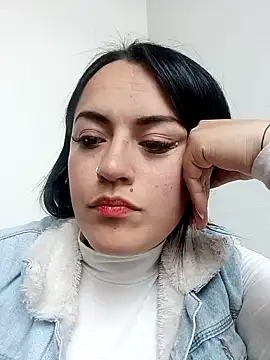 Lesly 10- online show from 12.27.24