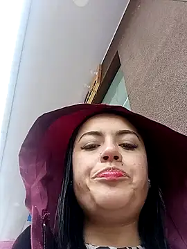 Lesly 10- online show from 01.03.25