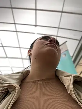 Lesly 10- online show from 03.20.26