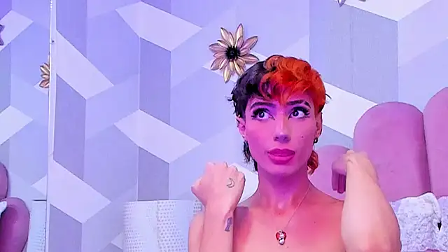 KylieMonnett online show from 12.31.24