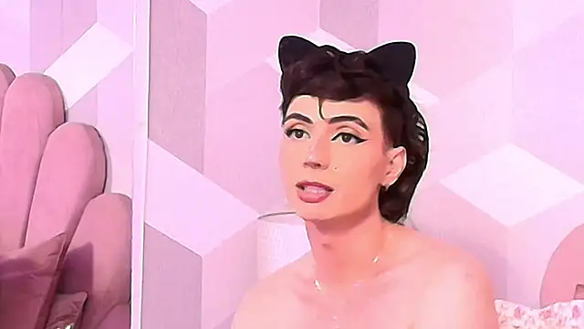 KylieMonnett online show from 11.07.25