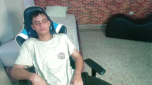 zacariasss  online show from 09.26.25