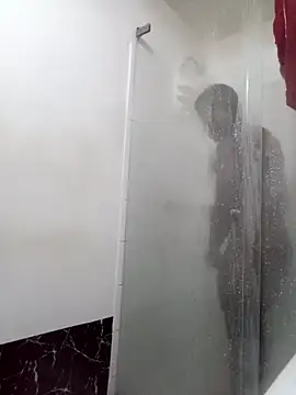 yezz3011 online show from 11.16.25