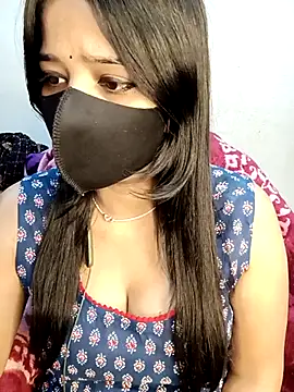 Snapshot of Sony-Model chatting on 01.14.26 Sony-Model online show from 01.14.26