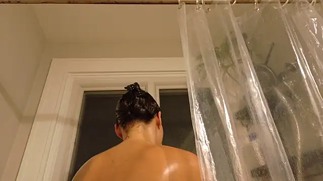 Snapshot of MistressKatie13xxx chatting on 03.18.25 MistressKatie13xxx online show from 03.18.25