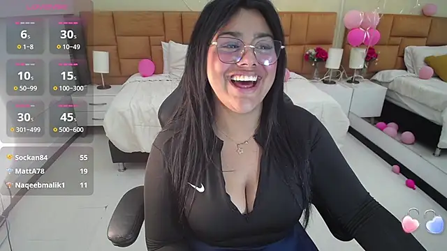 Snapshot of _Dulcinea_1 chatting on 02.10.25  Dulcinea 1 online show from 02.10.25