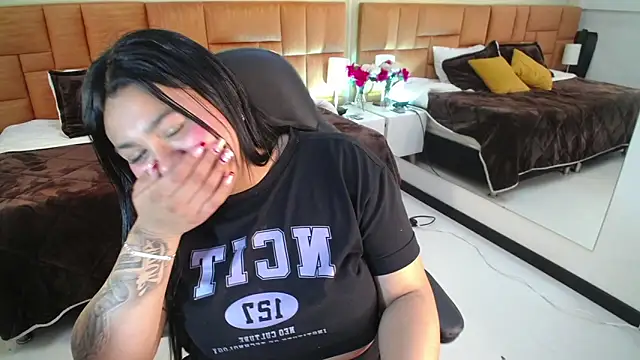 Snapshot of _Dulcinea_1 chatting on 03.06.25  Dulcinea 1 online show from 03.06.25