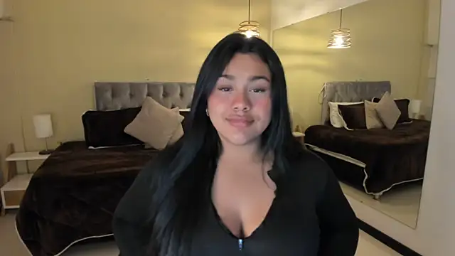 Snapshot of _Dulcinea_1 chatting on 10.08.25  Dulcinea 1 online show from 10.08.25