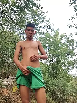 Valentinacuc online show from 09.22.25