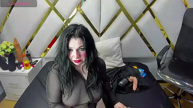 Snapshot of Luciana_Ass chatting on 03.08.25 Luciana Ass online show from 03.08.25
