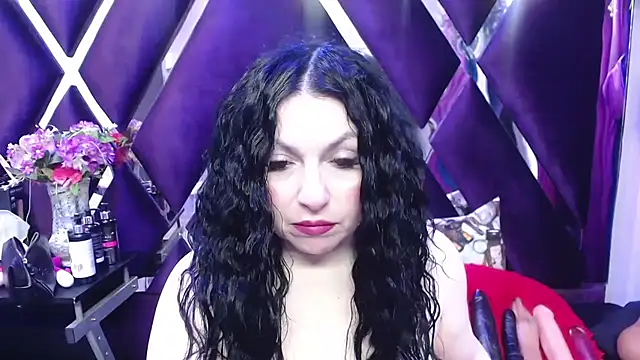 Luciana Ass online show from 11.11.25