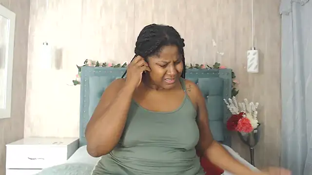 Snapshot of Alexa_roussee chatting on 02.11.25 Alexa roussee online show from 02.11.25