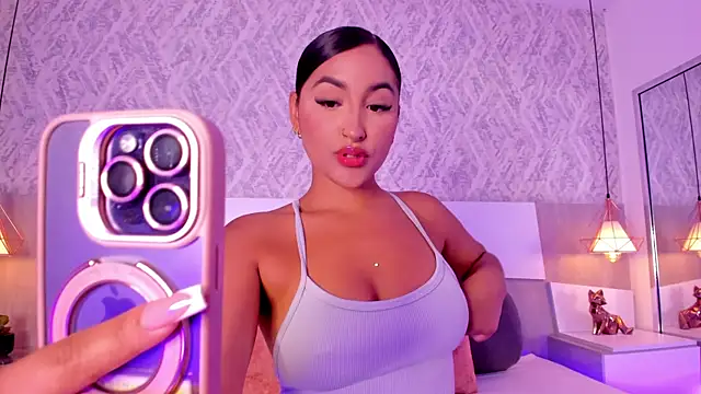 AishaPeyton online show from 09.15.25