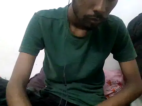 Snapshot of devilsam3327 chatting on 11.05.25 devilsam3327 online show from 11.05.25