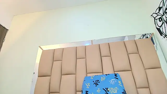 Snapshot of mss_samy chatting on 09.19.25 mss samy online show from 09.19.25