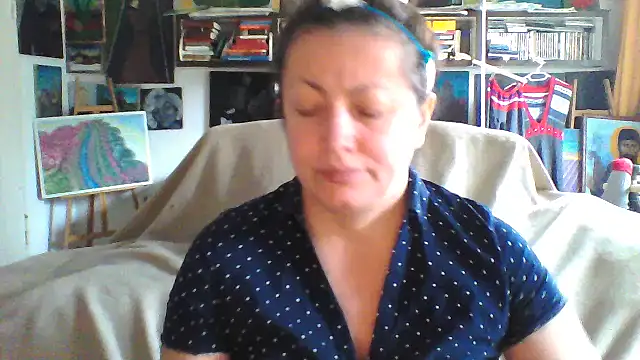 Snapshot of MariaAnaSunshine chatting on 02.14.26 MariaAnaSunshine online show from 02.14.26