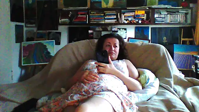 Snapshot of MariaAnaSunshine chatting on 02.22.26 MariaAnaSunshine online show from 02.22.26