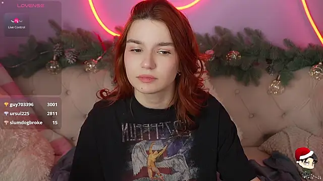 RedShinee online show from 12.28.24