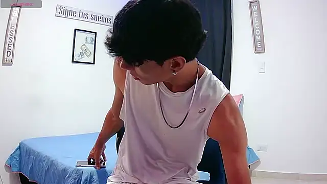 harrytomson 1 online show from 10.14.25