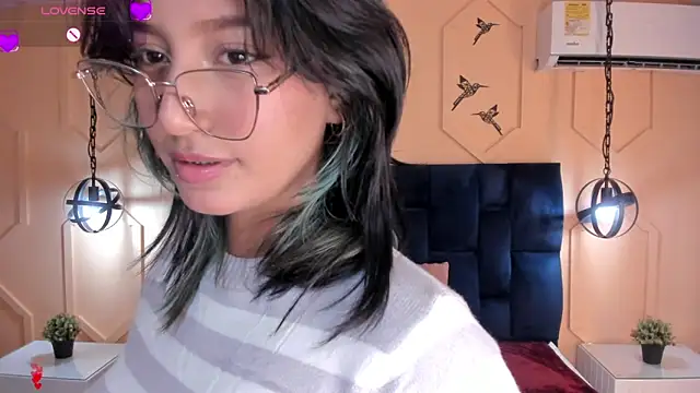 Yazmin rouse online show from 12.12.24