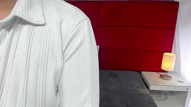 Yazmin rouse online show from 03.15.26