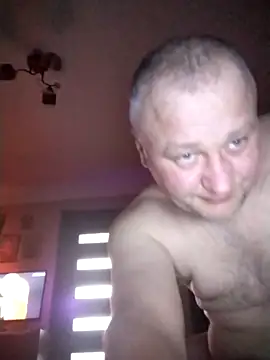 nudistu021 online show from 04.15.26