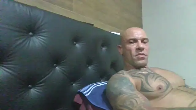 Arc8njoblack online show from 04.08.26