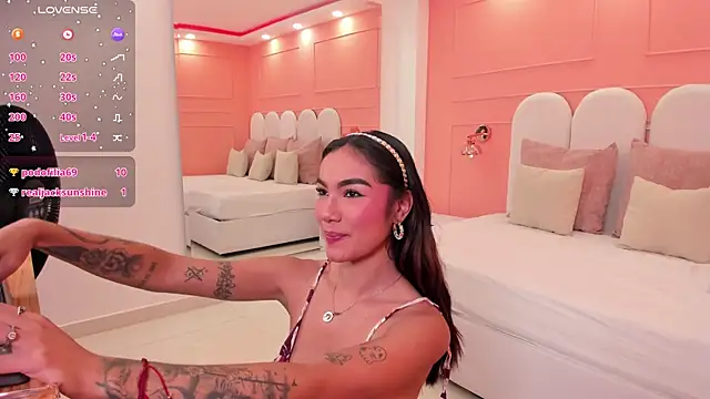 scarlet castro online show from 12.07.24