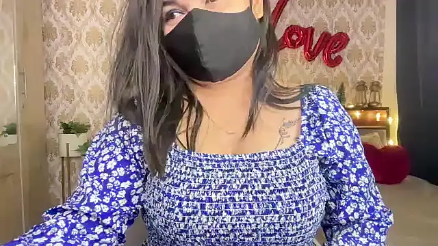 Snapshot of SamairAhh chatting on 03.17.25 SamairAhh online show from 03.17.25