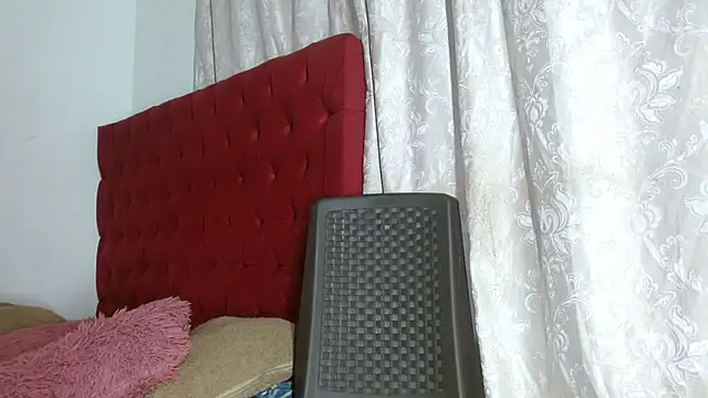 cristinamontiel online show from 10.11.25