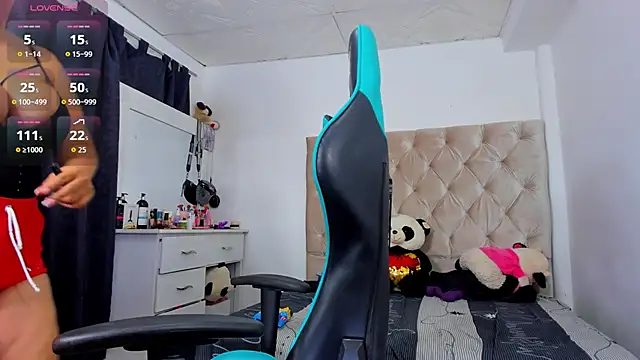 lulu ferrer online show from 10.11.25