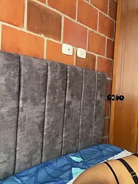 RoxyRoss  online show from 03.04.25