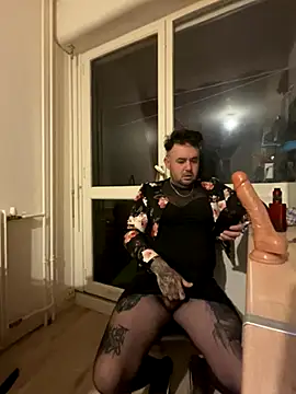 lope85540 online show from 10.19.25