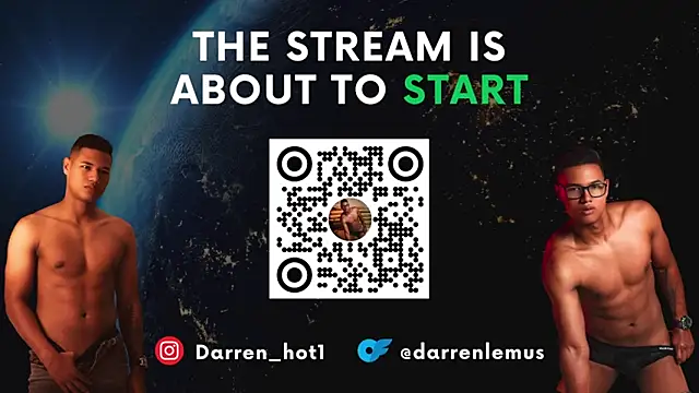 Snapshot of Darren_hot2 chatting on 10.28.25 Darren hot2 online show from 10.28.25