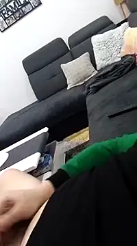 Snapshot of drobcek1244 chatting on 02.16.25 drobcek1244 online show from 02.16.25