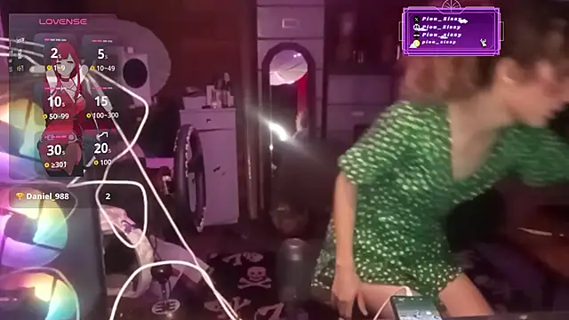 piou-sissy online show from 10.14.25