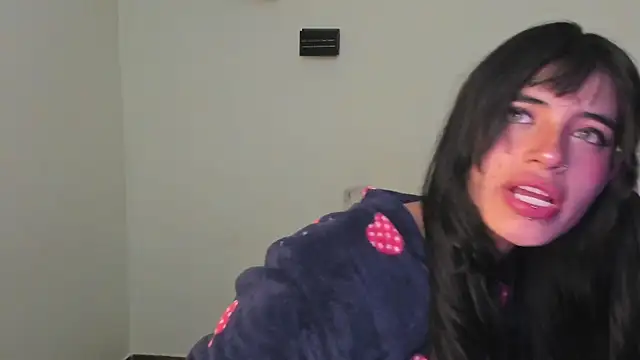 Snapshot of CelesteXCute chatting on 02.05.25 CelesteXCute online show from 02.05.25