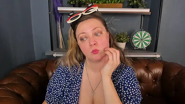 JesiaFoxi online show from 01.02.25