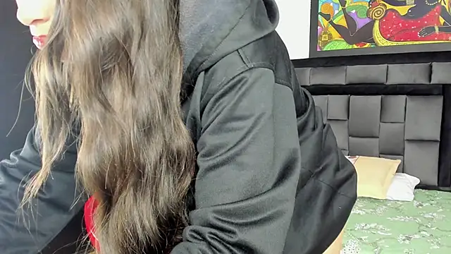 Snapshot of tatiana_valencia chatting on 02.06.25 tatiana valencia online show from 02.06.25