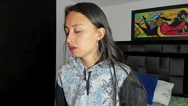 Snapshot of tatiana_valencia chatting on 02.28.25 tatiana valencia online show from 02.28.25