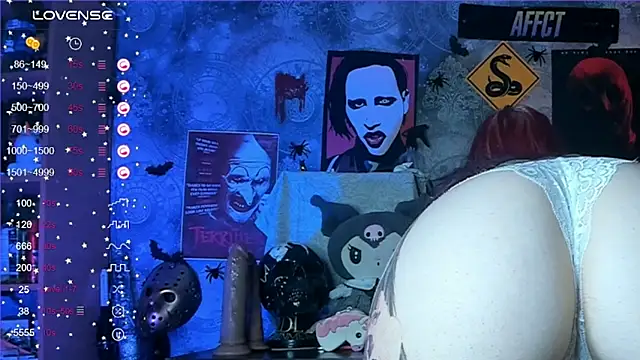 KuromiRacer  online show from 10.15.25