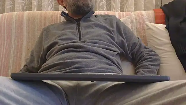Snapshot of 77_No_Name_77 chatting on 03.19.25 77 No Name 77 online show from 03.19.25