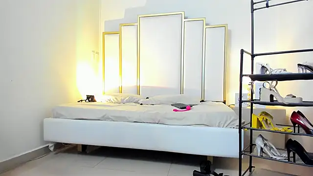 Abycollins online show from 02.11.25